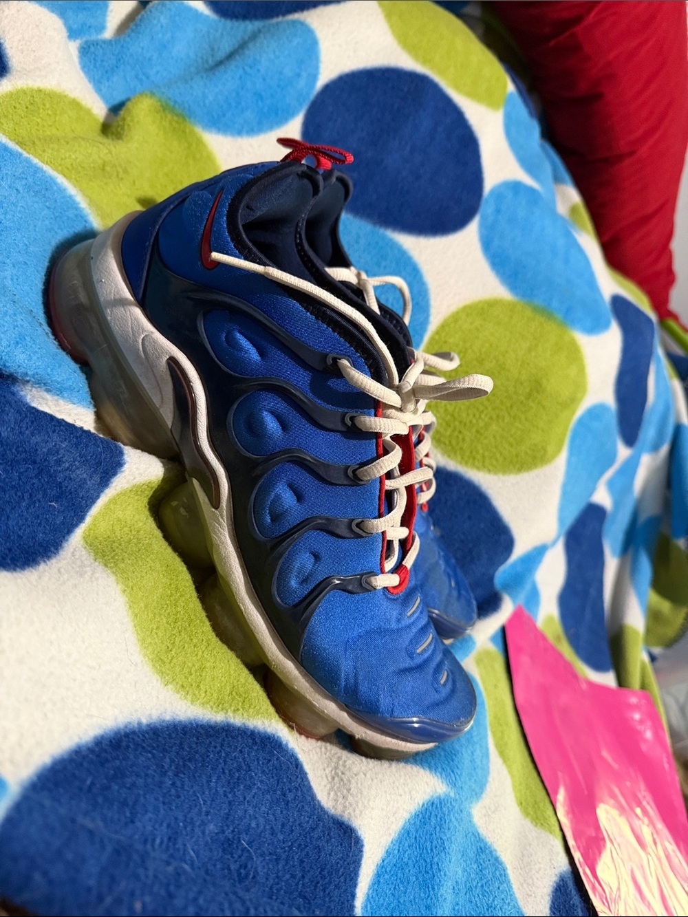 Nike Blue and Red Men's Air-Style Cushioned Sneakers